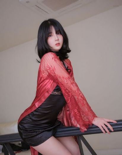 福利姬在线这里只有精品_加长未删减版在线观看